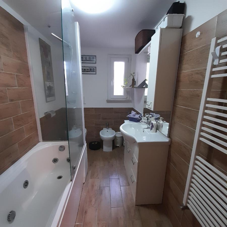 Il Glicine Hotel Sutri Luaran gambar