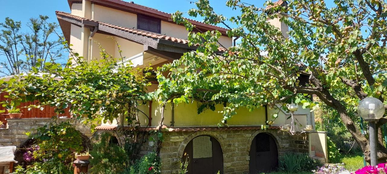 Il Glicine Hotel Sutri Luaran gambar