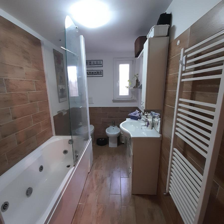 Il Glicine Hotel Sutri Luaran gambar