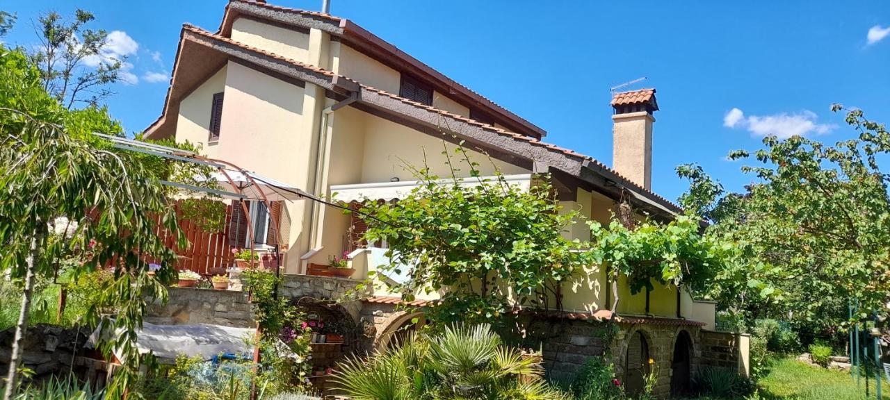 Il Glicine Hotel Sutri Luaran gambar